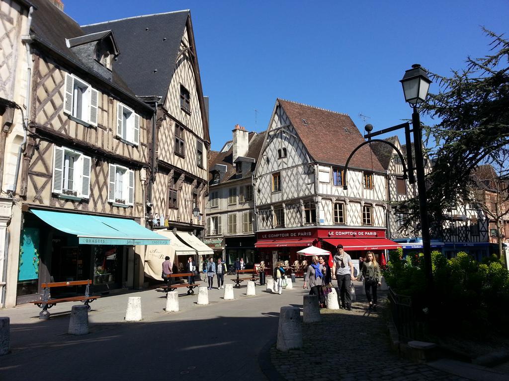 Apartament Gordaine Bourges Zewnętrze zdjęcie
